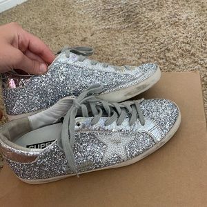 Golden goose superstar shoe